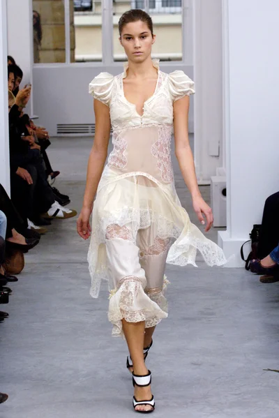 Look 28